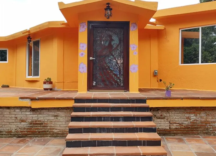 CASA LOMAS DE ATZINGO