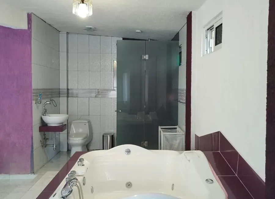 CASA LOMAS DE ATZINGO