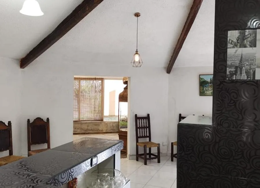 CASA LOMAS DE ATZINGO